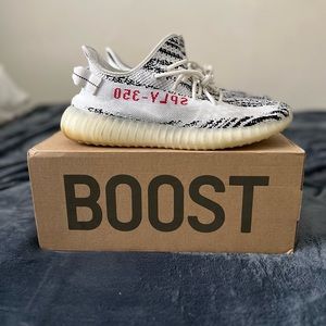 Yeezy 350 “zebra” sz 11